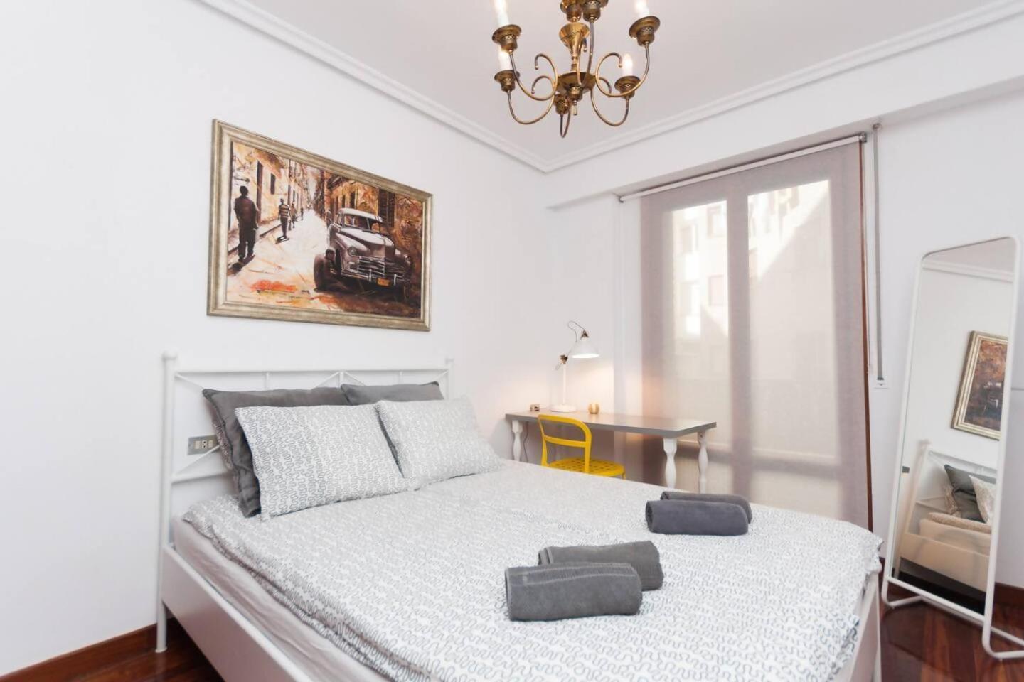 Apartamento Con Parking Privado Cerca De Zurriola San Sebastian Exterior photo